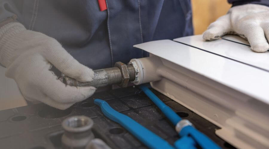 Burst Pipe Repair in Melvin, IL